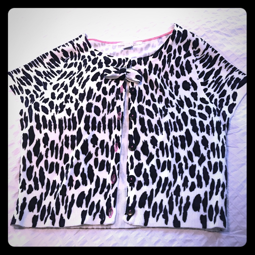 Open sweatshirts